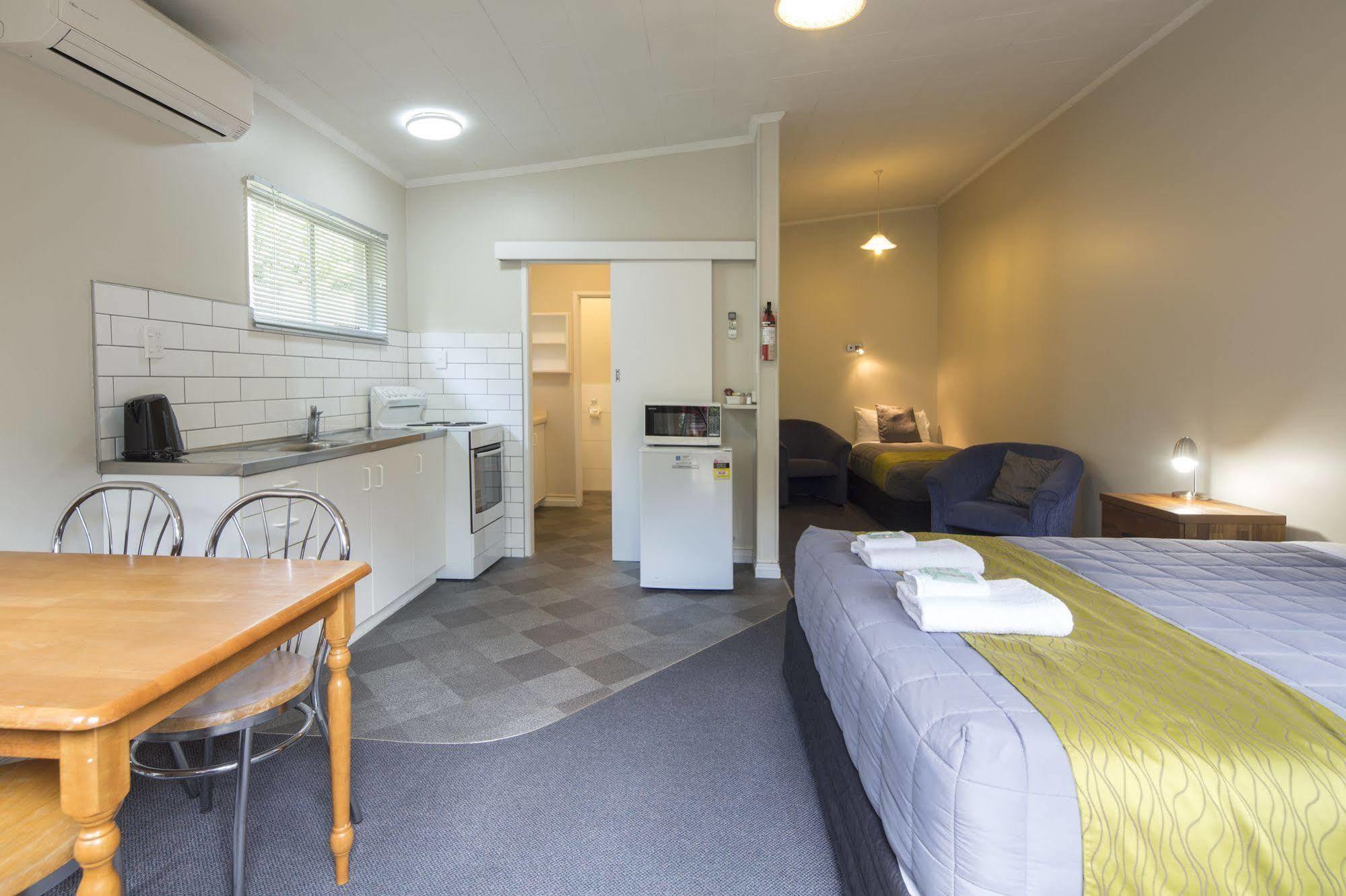 Abba Court Motel Queenstown Eksteriør bilde